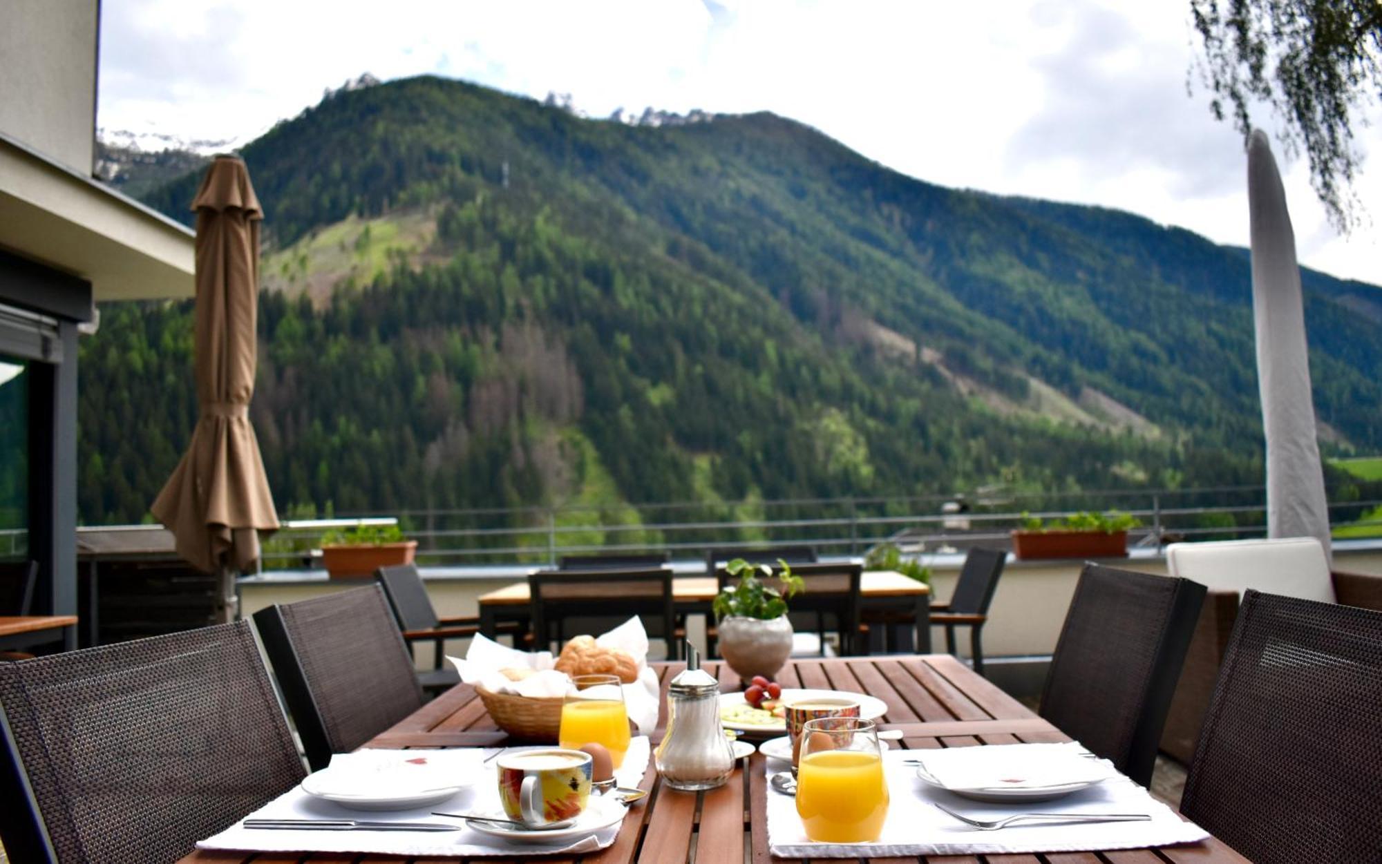 Kreativ Hotel Landhaus Schweigl อุลติโม ภายนอก รูปภาพ