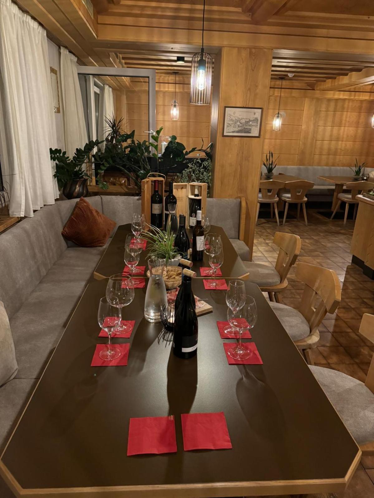 Kreativ Hotel Landhaus Schweigl อุลติโม ภายนอก รูปภาพ