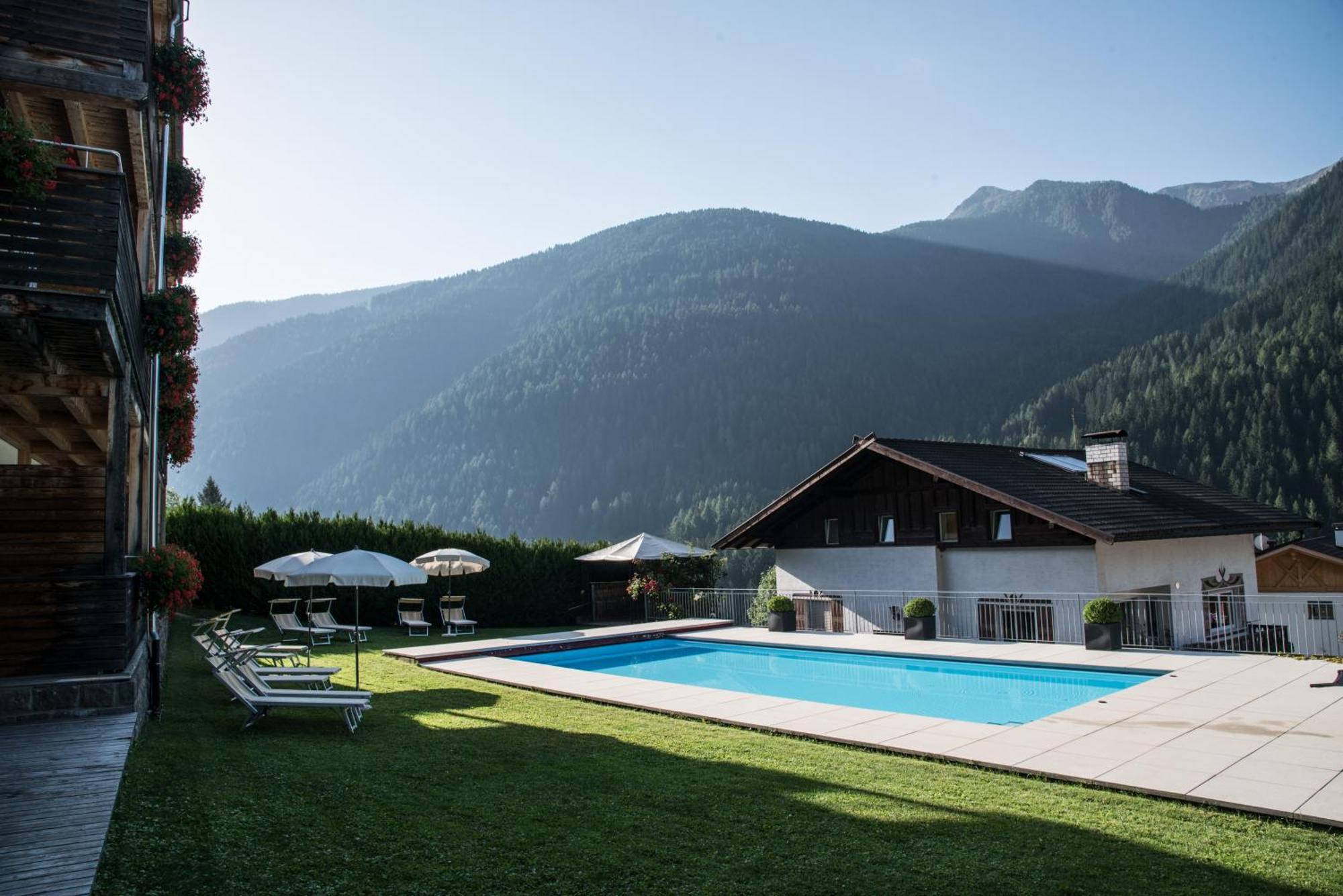 Kreativ Hotel Landhaus Schweigl อุลติโม ภายนอก รูปภาพ