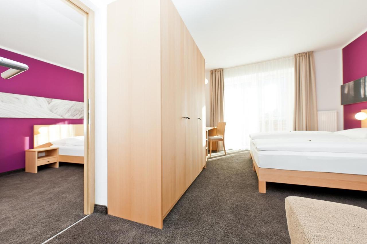 Kreativ Hotel Landhaus Schweigl อุลติโม ภายนอก รูปภาพ