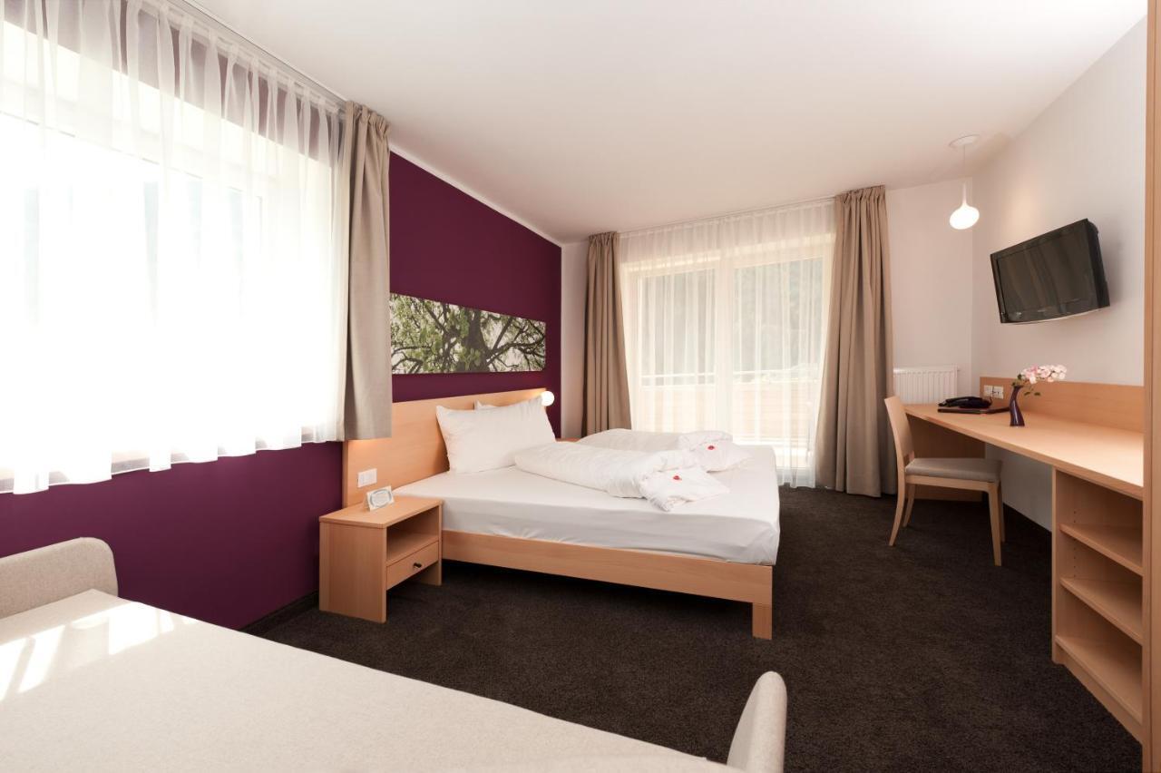 Kreativ Hotel Landhaus Schweigl อุลติโม ห้อง รูปภาพ